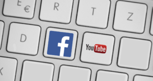 Facebook vs YouTube