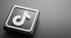 TikTok y Sony Music hacen alianza TikTok y Sony Music hacen alianza